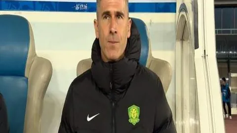 中国U19男足国家队：青春火焰，竞技协作，共创辉煌